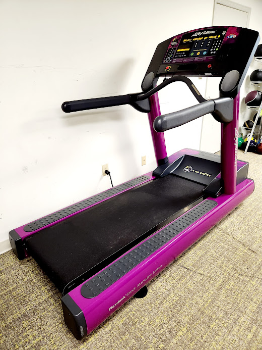 Life Fitness 97Ti Treadmill (Refurbished) – Premium Quality, Exceptional Performance